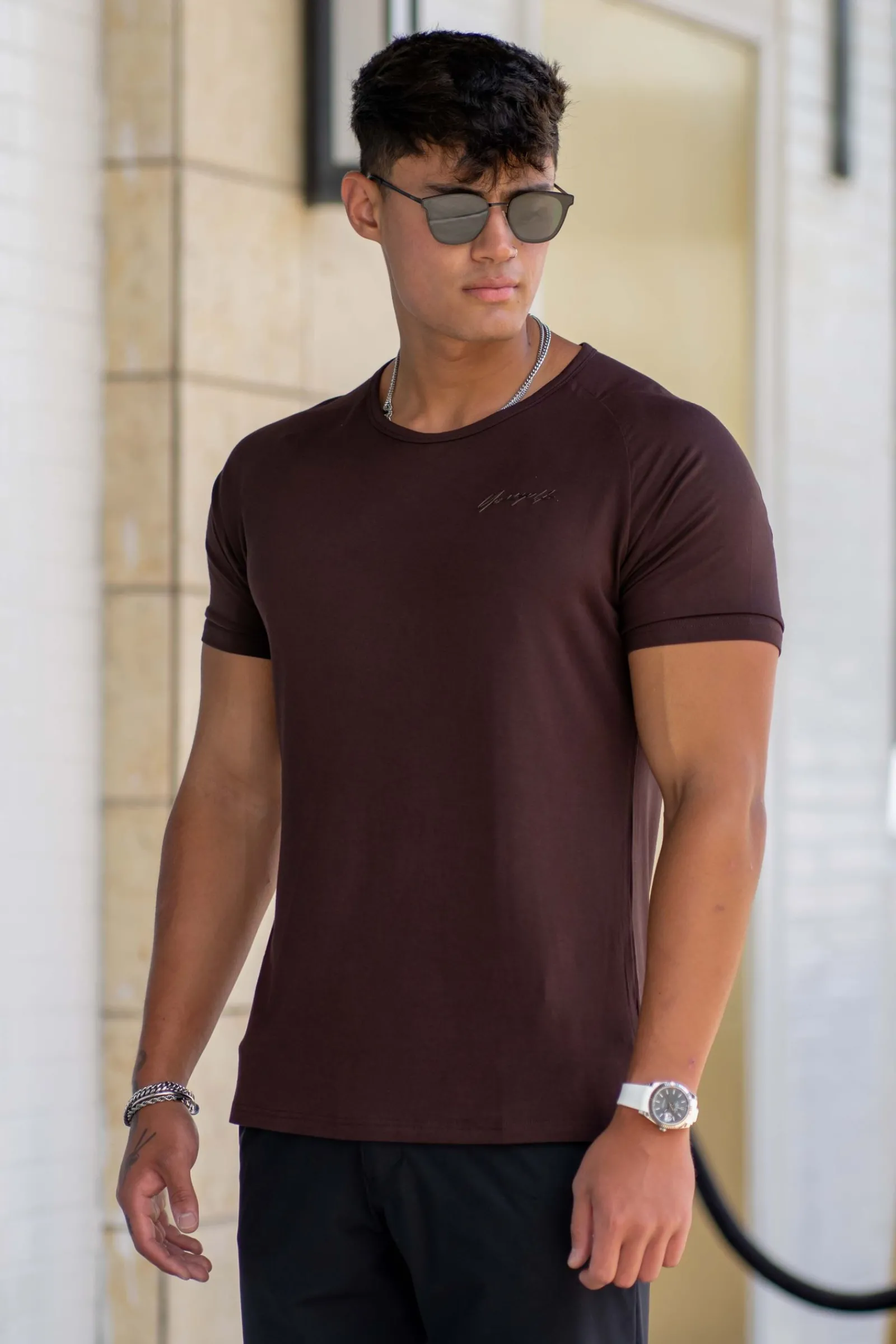 Shirts<Youngla 422 Fitted Delt Tee Black|Brown|Heather Grey|Nardo Grey