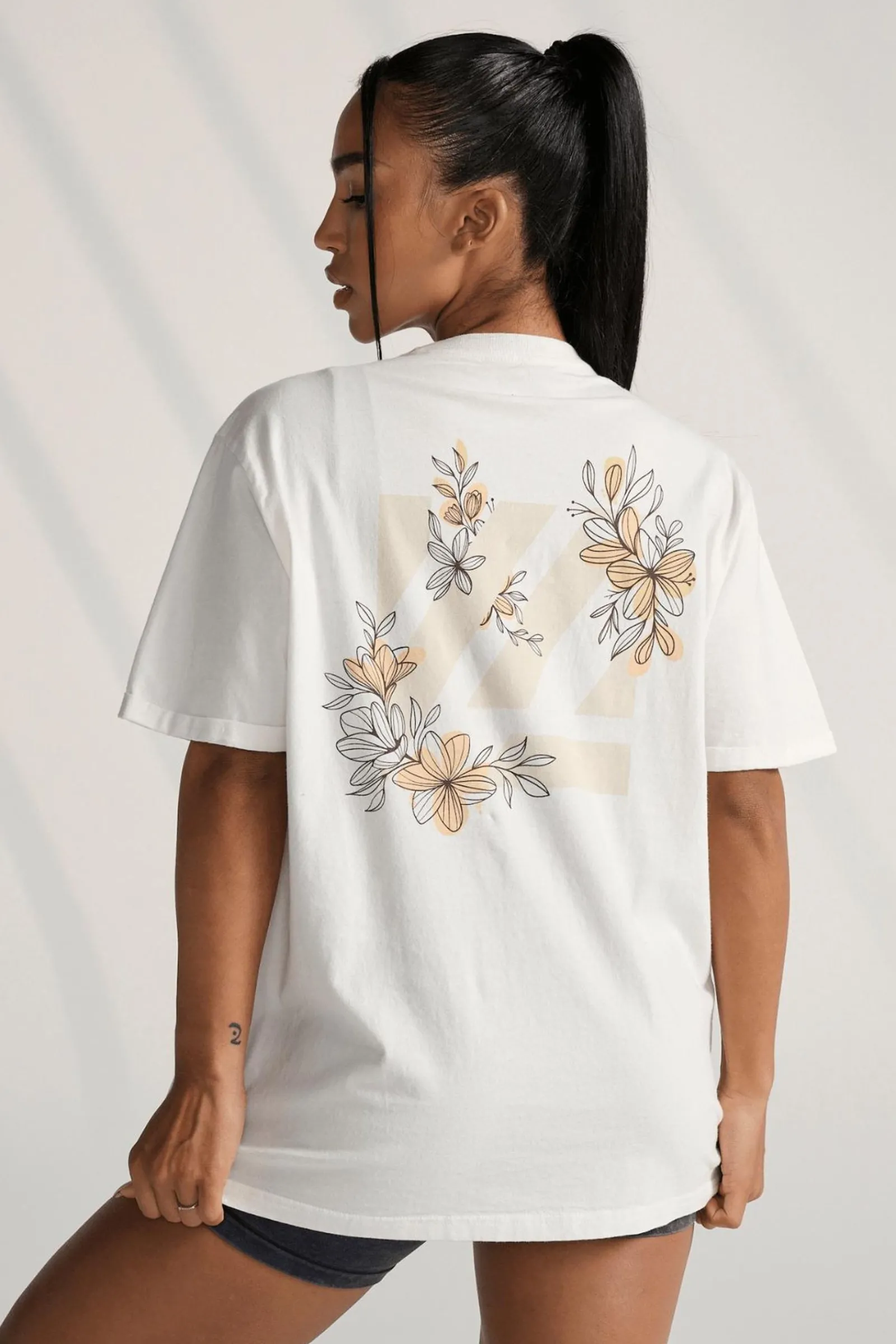 Tops<Youngla W424 Bloc Oversized Tee Black|Coconut Milk|Light Grey|Muted Berry
