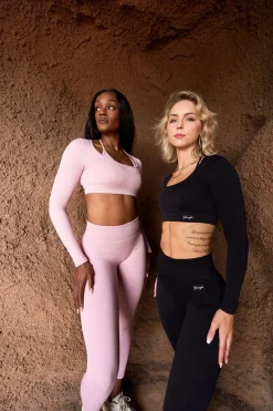 Tops<Youngla W449 Ribbed Seamless Longsleeve Crop Black|Blue|Cream|Mauve
