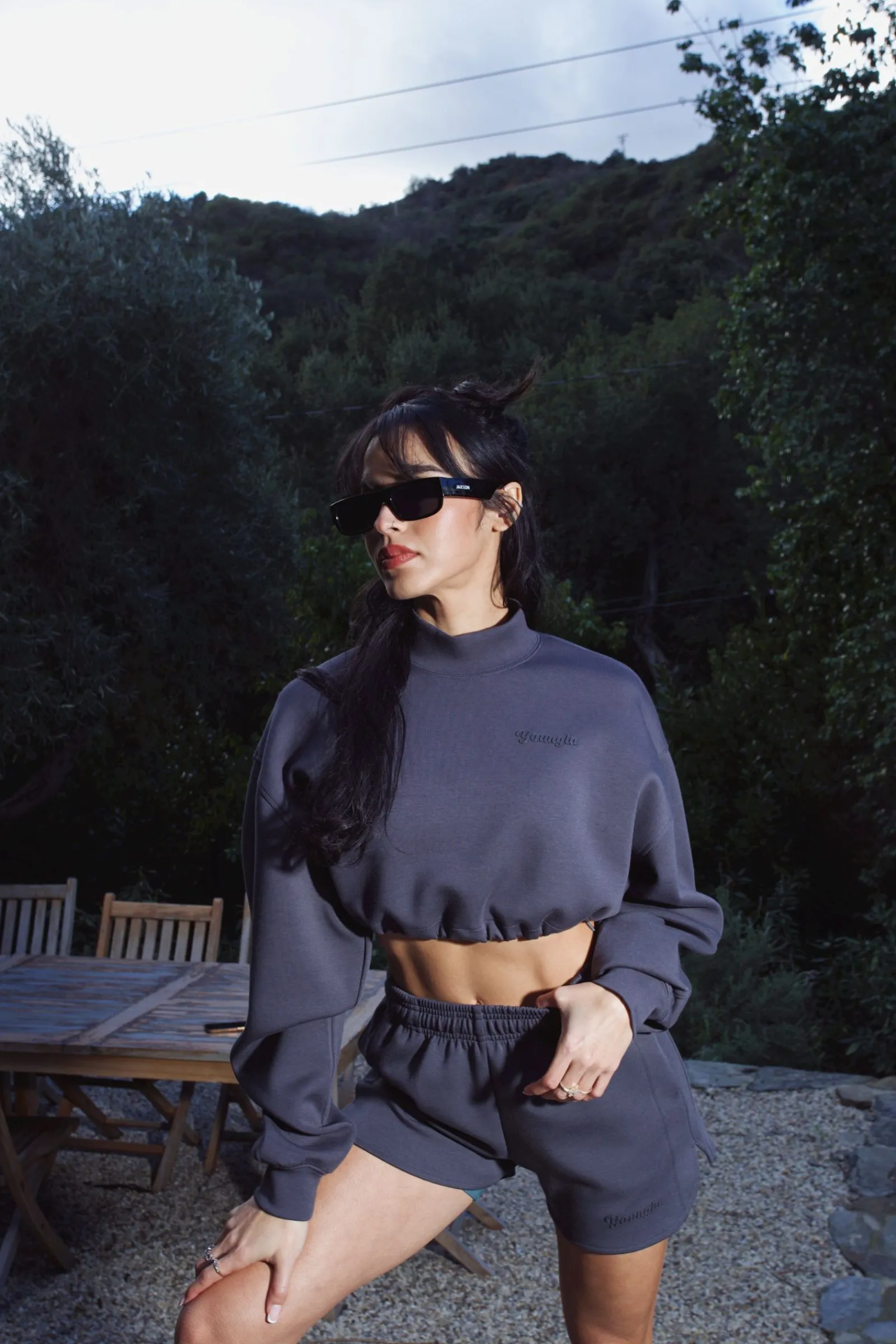 Outerwear<Youngla W540 Scuba Crop Black|Brick|Vanilla|Charcoal