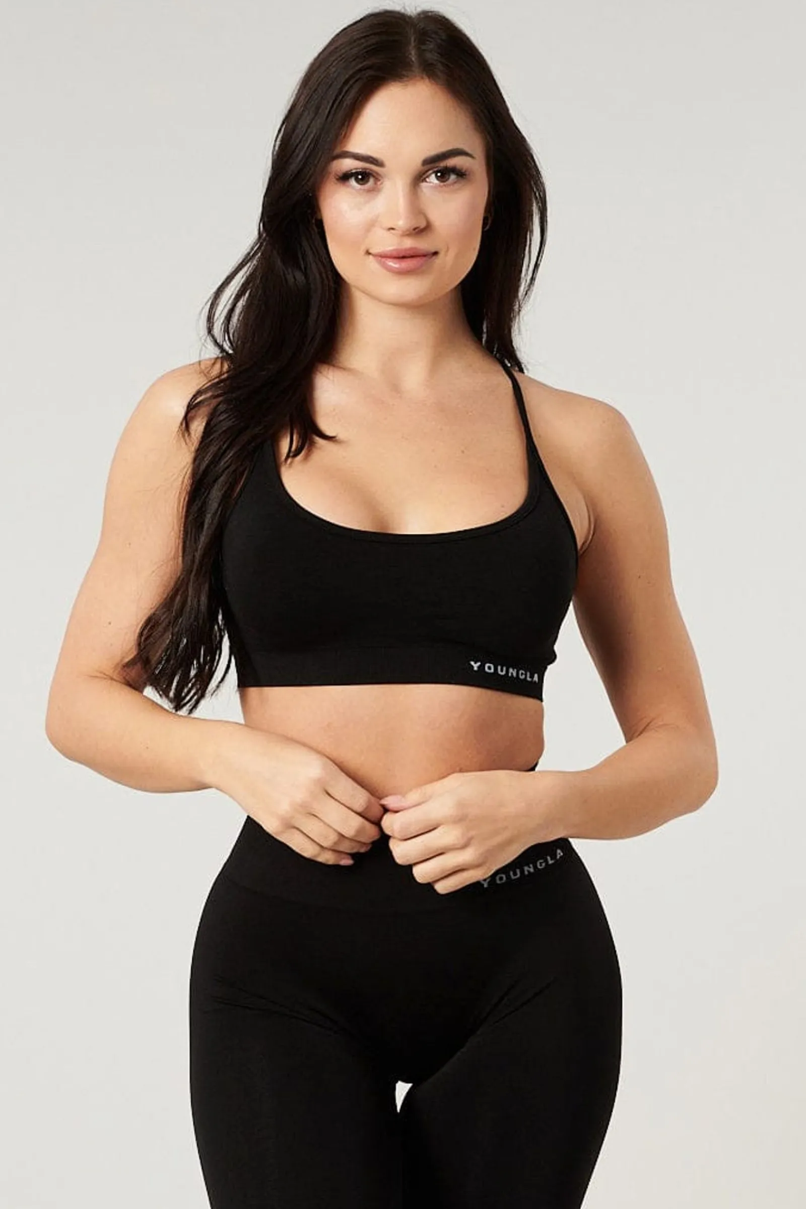 Bras<Youngla W329-Core Seamless Scoop Neck Bra Burgundy Silk|Polished Black|Tan Suede|Velvet Teal