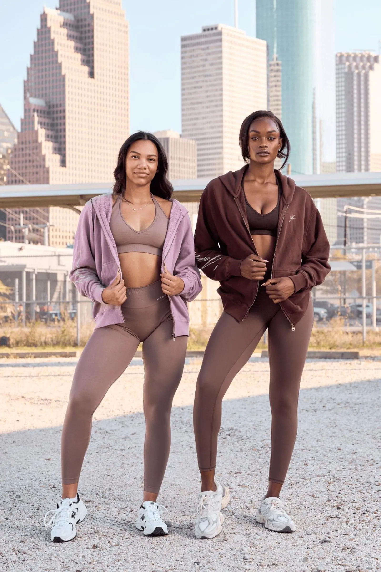 Outerwear<Youngla W519-Emblem Zip Up Hoodie Black|Bone|Brown|Crushed Mauve